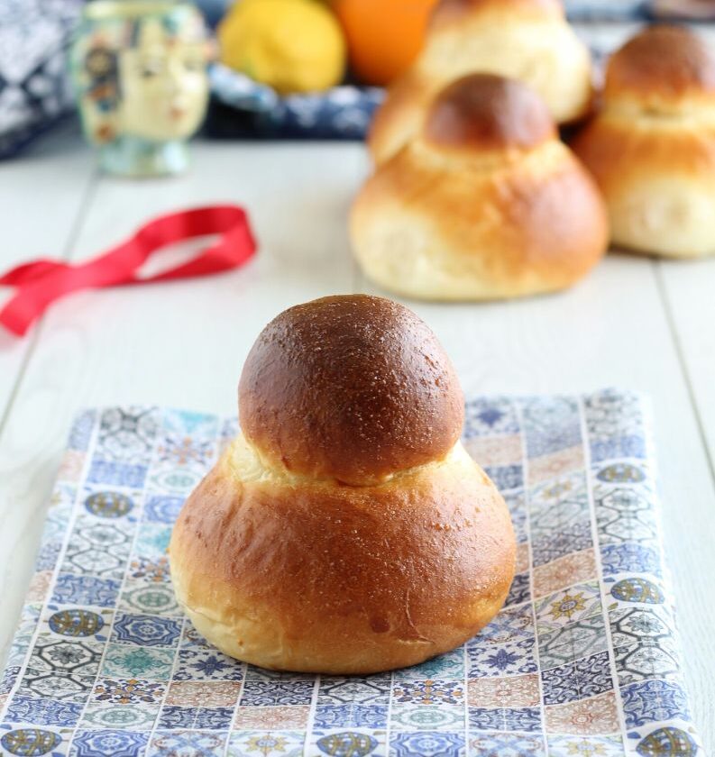 Brioche col tuppo